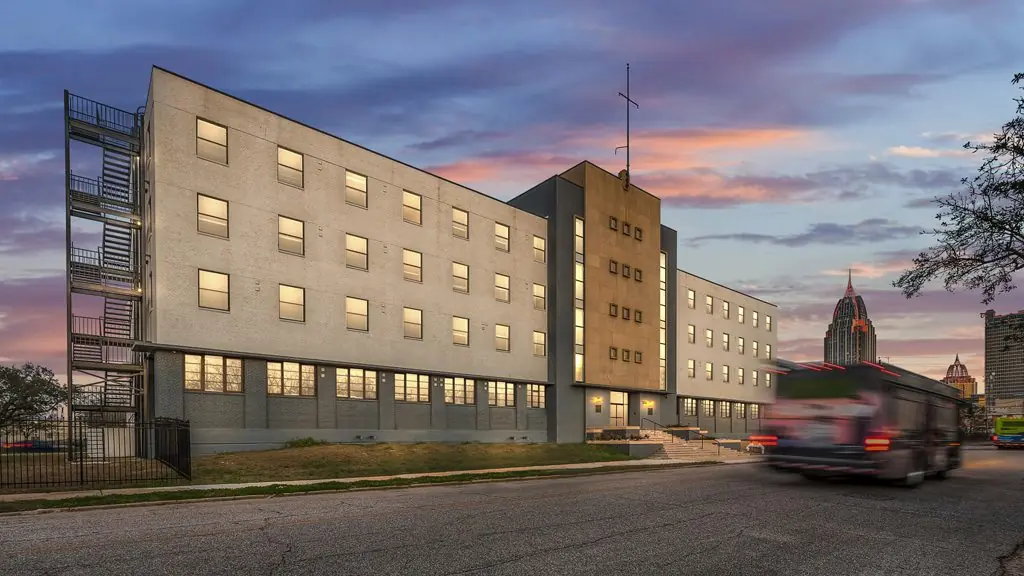 The Gateway Apartments - View 13